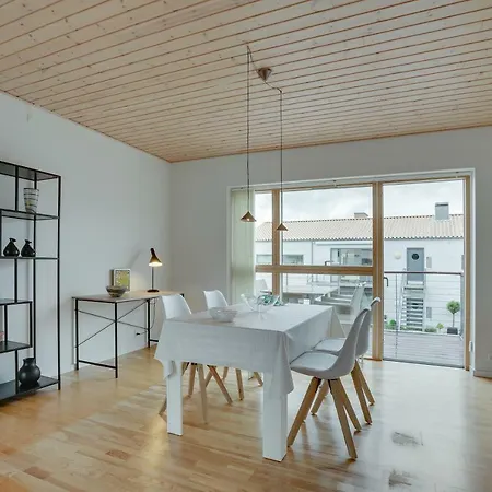 Skonnerten Apartment *
